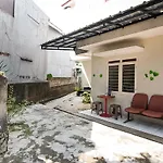 Kost Carmelia Syariah Baranangsiang Bogor