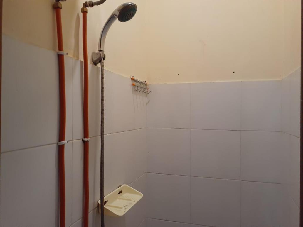 Kost Carmelia Syariah Baranangsiang Hotel